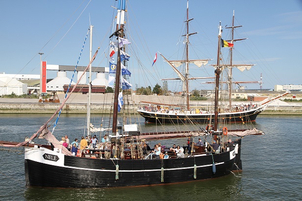 Nele devant Oosterschelde - P BOIDIN